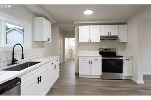 403 NW Roselawn St, Stevenson, WA 98648 - Photo 10