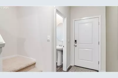 118 NE 21st Way, Battle Ground, WA 98604 - Photo 2