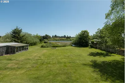 90431 Lewis Rd, Warrenton, OR 97146 - Photo 16