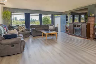 90431 Lewis Rd, Warrenton, OR 97146 - Photo 6