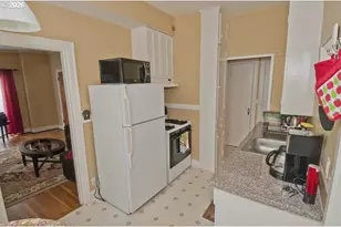 2356 NW Westover Rd, Portland, OR 97210 - Photo 8