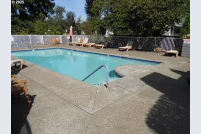 8425 SW Curry Dr, Wilsonville, OR 97070 - Photo 16