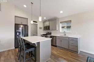 2045 SE Academy St, Dallas, OR 97338 - Photo 10