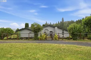 31332 Camas Swale Rd, Creswell, OR 97426 - Photo 22