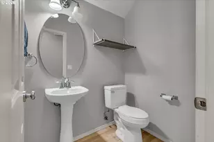 1093 SE Wenlock Ave, Hillsboro, OR 97123 - Photo 6