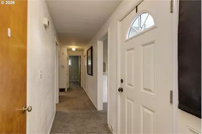 3630 Circle Dr SE, Albany, OR 97322 - Photo 4