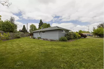 3630 Circle Dr SE, Albany, OR 97322 - Photo 32