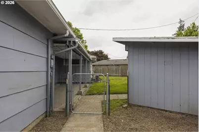 3630 Circle Dr SE, Albany, OR 97322 - Photo 22