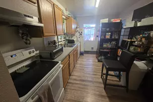 589 Knapp Pl, Salem, OR 97301 - Photo 2