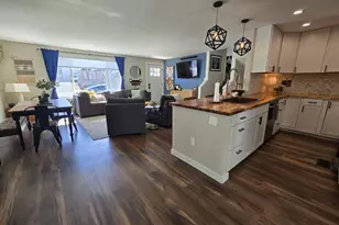 285 NE College St, Dufur, OR 97021 - Photo 4
