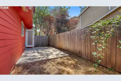 3223 SE 122nd Ave, Portland, OR 97236 - Photo 30
