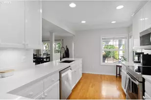 15450 NW Aberdeen Dr, Portland, OR 97229 - Photo 18