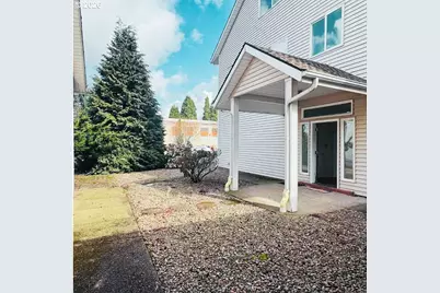 10406 NE Fargo St, Portland, OR 97220 - Photo 46