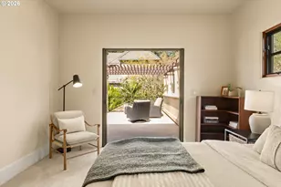 811 NE Brennan Ln, Hillsboro, OR 97124 - Photo 28