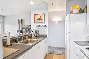 222 NW Uptown Terrace, Portland, OR 97210 - Photo 24