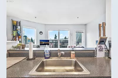 222 NW Uptown Ter, Portland, OR 97210 - Photo 22