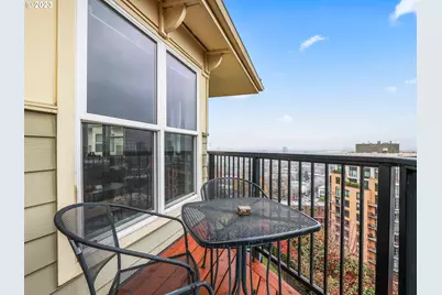 222 NW Uptown Ter, Portland, OR 97210 - Photo 32