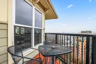 222 NW Uptown Terrace, Portland, OR 97210 - Photo 32