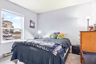 222 NW Uptown Terrace, Portland, OR 97210 - Photo 16