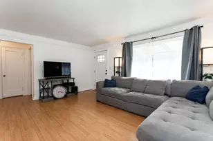 6709 NE Sumner St, Portland, OR 97218 - Photo 8