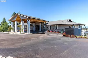 9700 SE Castle Ct, Damascus, OR 97089 - Photo 2