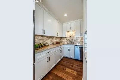 9700 SE Castle Ct, Damascus, OR 97089 - Photo 16