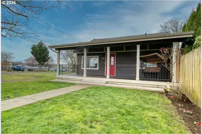 1045 Umatilla St, Saint Helens, OR 97051 - Photo 2