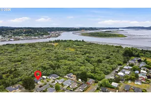 247 1st Ave, Coos Bay, OR 97420 - Photo 2