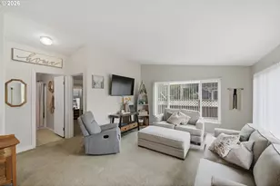 247 1st Ave, Coos Bay, OR 97420 - Photo 6