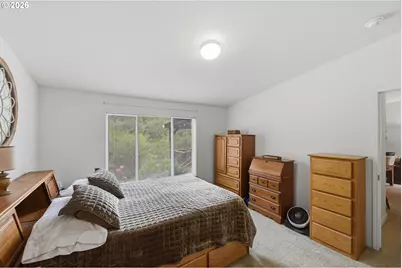 247 1st Ave, Coos Bay, OR 97420 - Photo 22