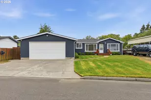 247 1st Ave, Coos Bay, OR 97420 - Photo 1