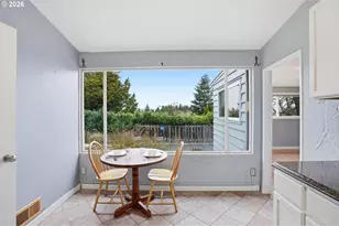 1325 NW 9th St, Gresham, OR 97030 - Photo 24