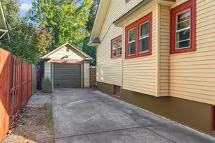 3002 NE 7th Ave, Portland, OR 97212 - Photo 2