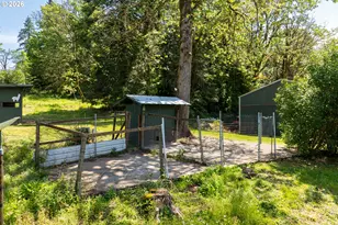 39508 SE 37th St, Washougal, WA 98671 - Photo 32