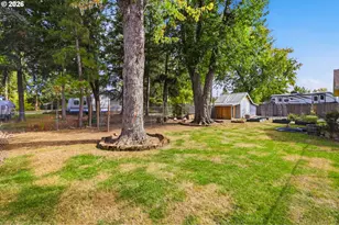 703 E 5th St, Molalla, OR 97038 - Photo 38