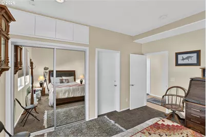 2630 N Hayden Island Dr #18, Portland, OR 97217 - Photo 8