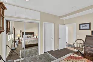 2630 N Hayden Island Dr, Portland, OR 97217 - Photo 8