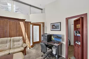 2630 N Hayden Island Dr, Portland, OR 97217 - Photo 34