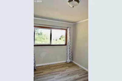 30312 Hummingbird Hill Rd, Gold Beach, OR 97444 - Photo 12