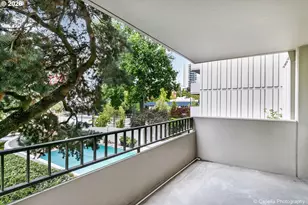 2211 SW 1st Ave, Portland, OR 97201 - Photo 10