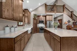 1024 SW Pine Dr, Warrenton, OR 97146 - Photo 8