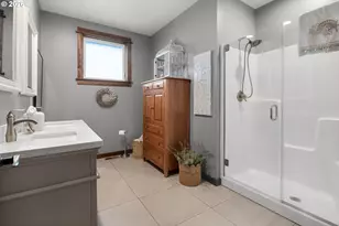 1024 SW Pine Dr, Warrenton, OR 97146 - Photo 18