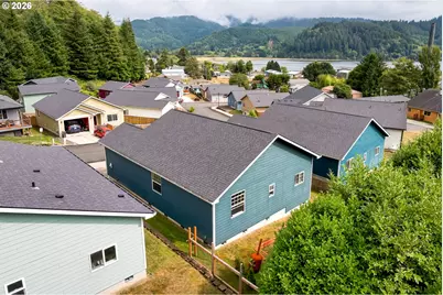 609 Vine Maple Ln, Garibaldi, OR 97118 - Photo 28