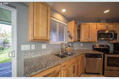 1010 Raechel Rd, Lakeside, OR 97449 - Photo 18