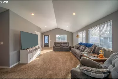 1010 Raechel Rd, Lakeside, OR 97449 - Photo 14