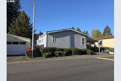 15768 SE Powell Blvd #28, Portland, OR 97236 - Photo 2