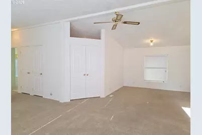 15768 SE Powell Blvd #28, Portland, OR 97236 - Photo 26