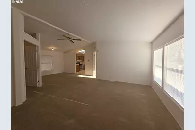 15768 SE Powell Blvd #28, Portland, OR 97236 - Photo 24