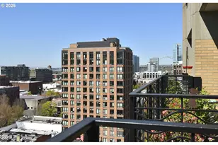 420 NW 11th Ave, Portland, OR 97209 - Photo 38