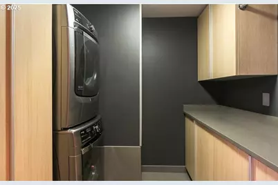 420 NW 11th Ave #1105, Portland, OR 97209 - Photo 34